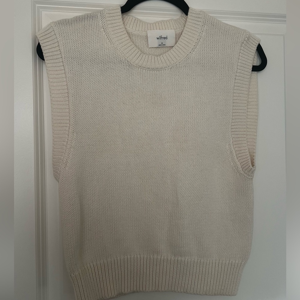 55% Merino Wool/45% Cotton Aritzia Wilfred Ivory Sleeveless Sweater